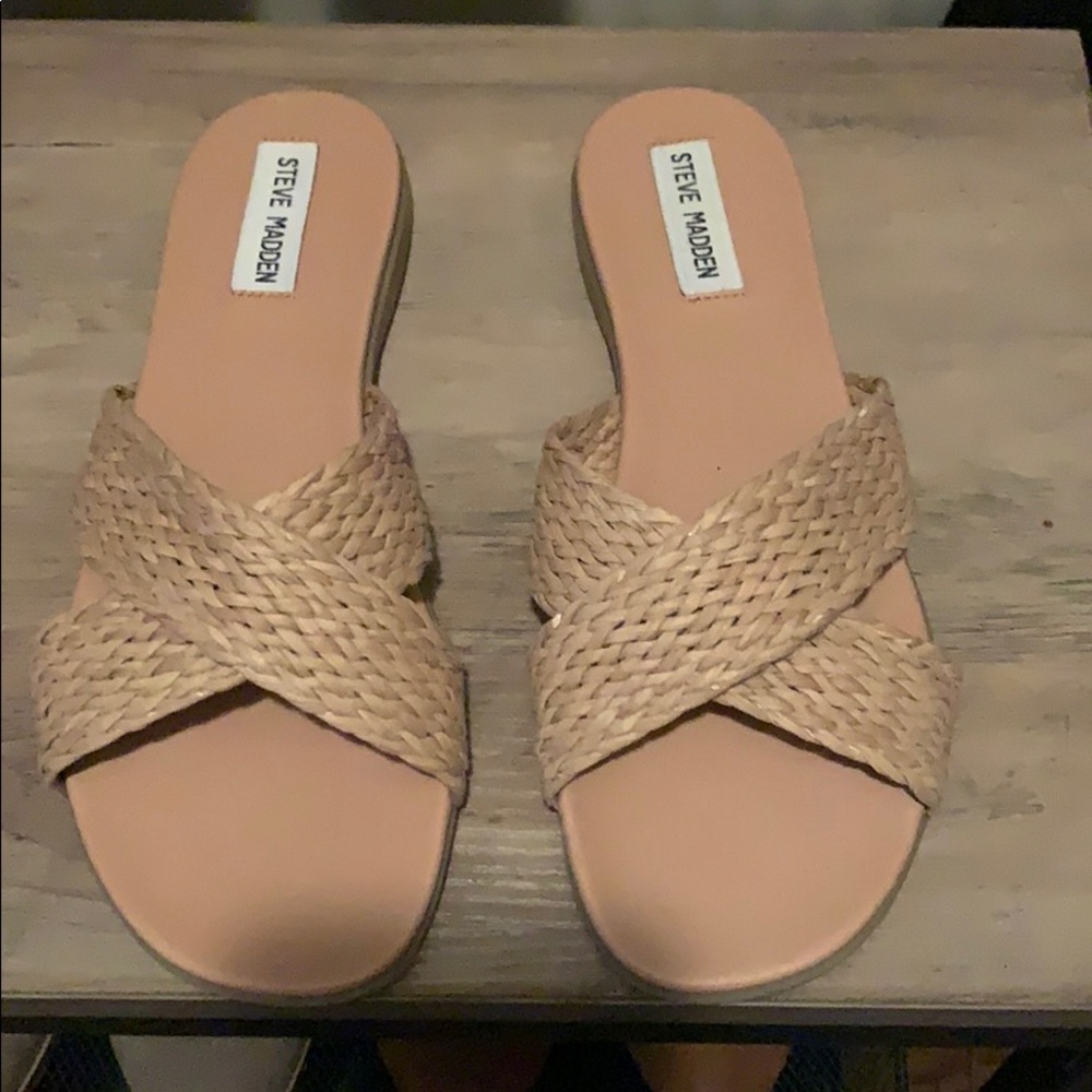 New Steve Madden sandals